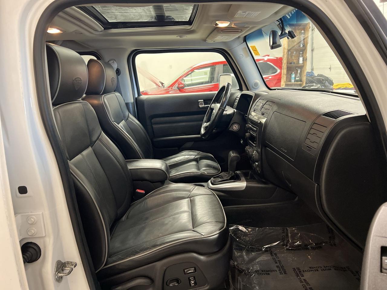2009 Hummer H3T ALPHA 4x4 | 5.3L V8 | RARE | LEATHER | CERTIFIED! Photo