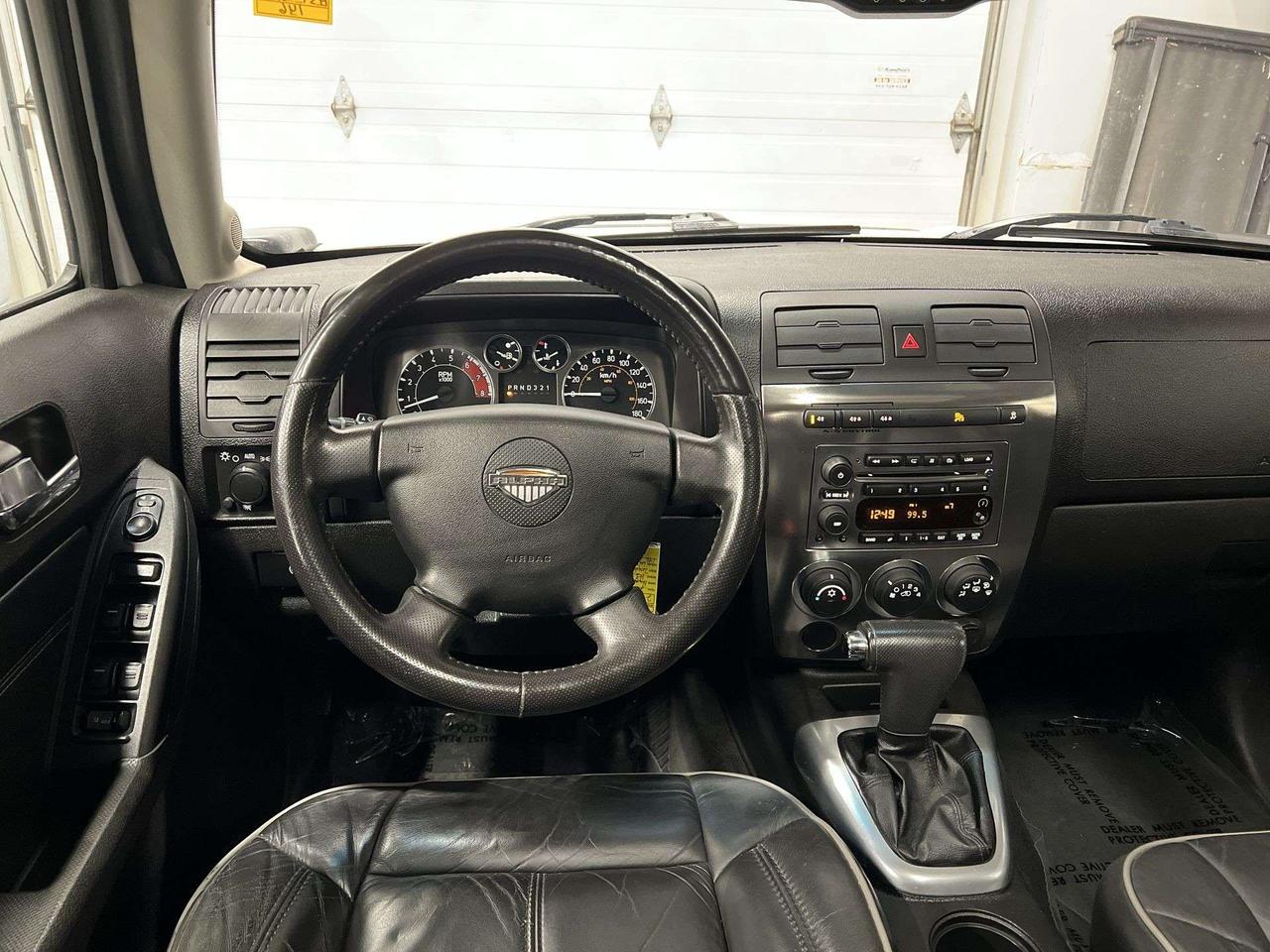 2009 Hummer H3 ALPHA H3T 4X4 | 5.3L V8 | RARE | HTD LEATHER Photo