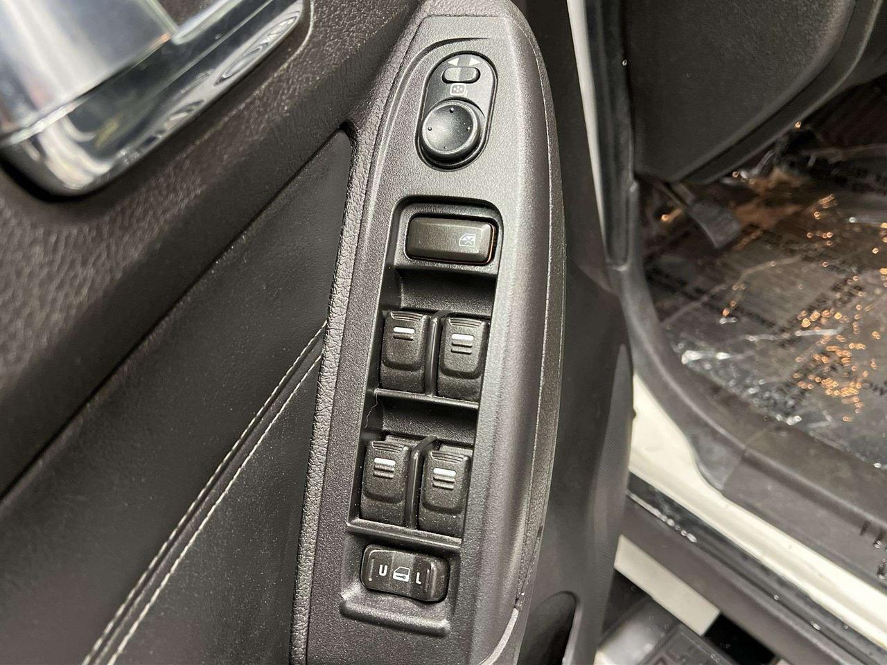 2009 Hummer H3 ALPHA H3T 4X4 | 5.3L V8 | RARE | HTD LEATHER Photo