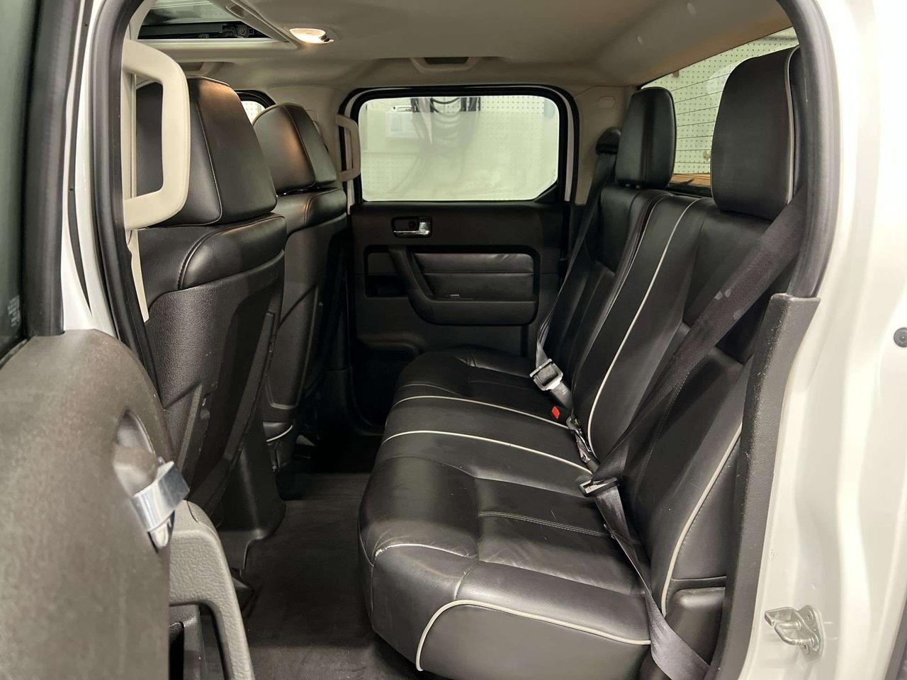 2009 Hummer H3 ALPHA H3T 4X4 | 5.3L V8 | RARE | HTD LEATHER Photo