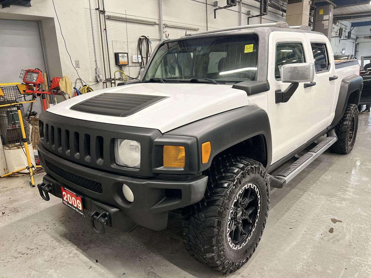 2009 Hummer H3 ALPHA H3T 4X4 | 5.3L V8 | RARE | HTD LEATHER Photo