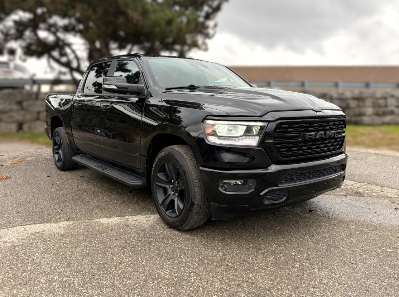 2022 RAM 1500 Sport GT 4x4  | NAV | VENTED SEATS | ALPINE AUDIO Photo2