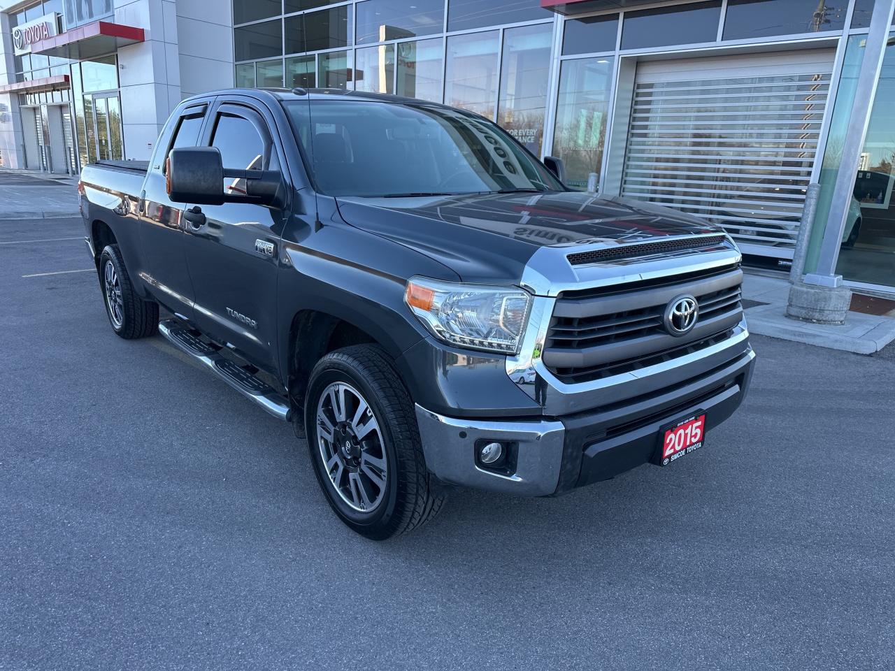 2015 Toyota Tundra TRD OFFROAD Photo2