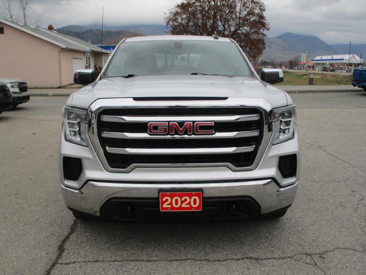 2020 GMC Sierra 1500 SLE CREW CAB 4X4 Photo