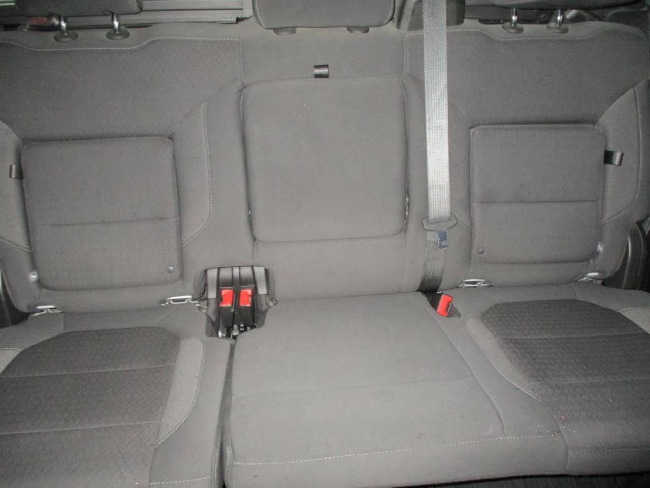 2020 GMC Sierra 1500 SLE CREW CAB 4X4 Photo