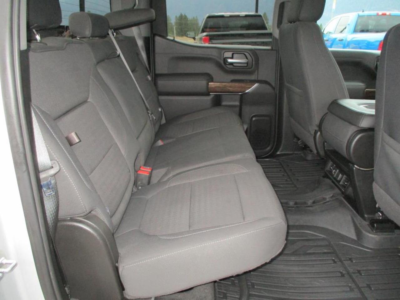 2020 GMC Sierra 1500 SLE CREW CAB 4X4 Photo14