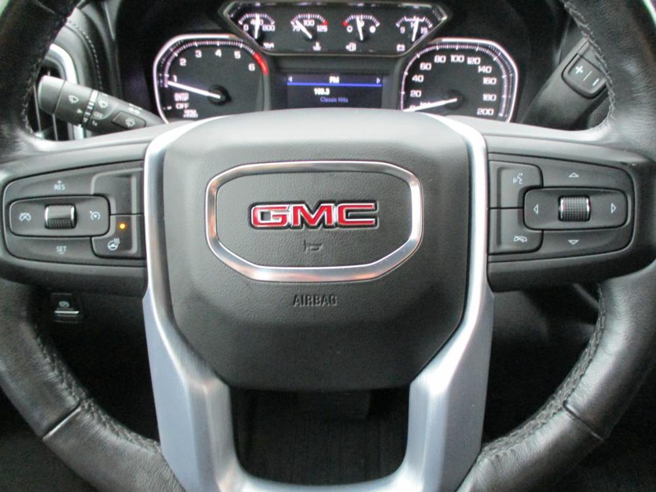 2020 GMC Sierra 1500 SLE CREW CAB 4X4 - Photo #16