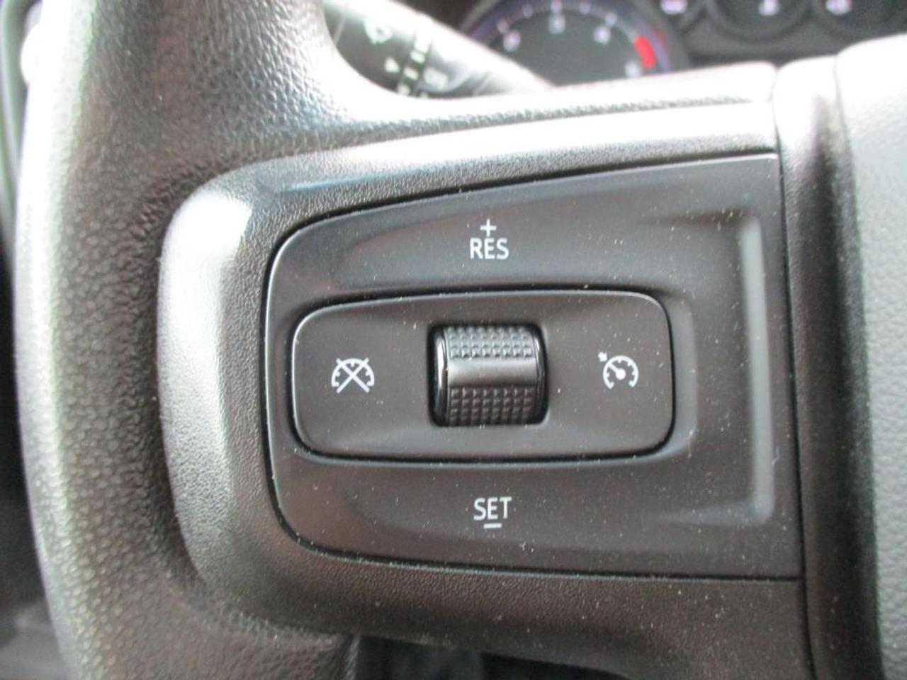 2021 Chevrolet Silverado 3500 CUSTOM DURAMAX 4X4 - Photo #17
