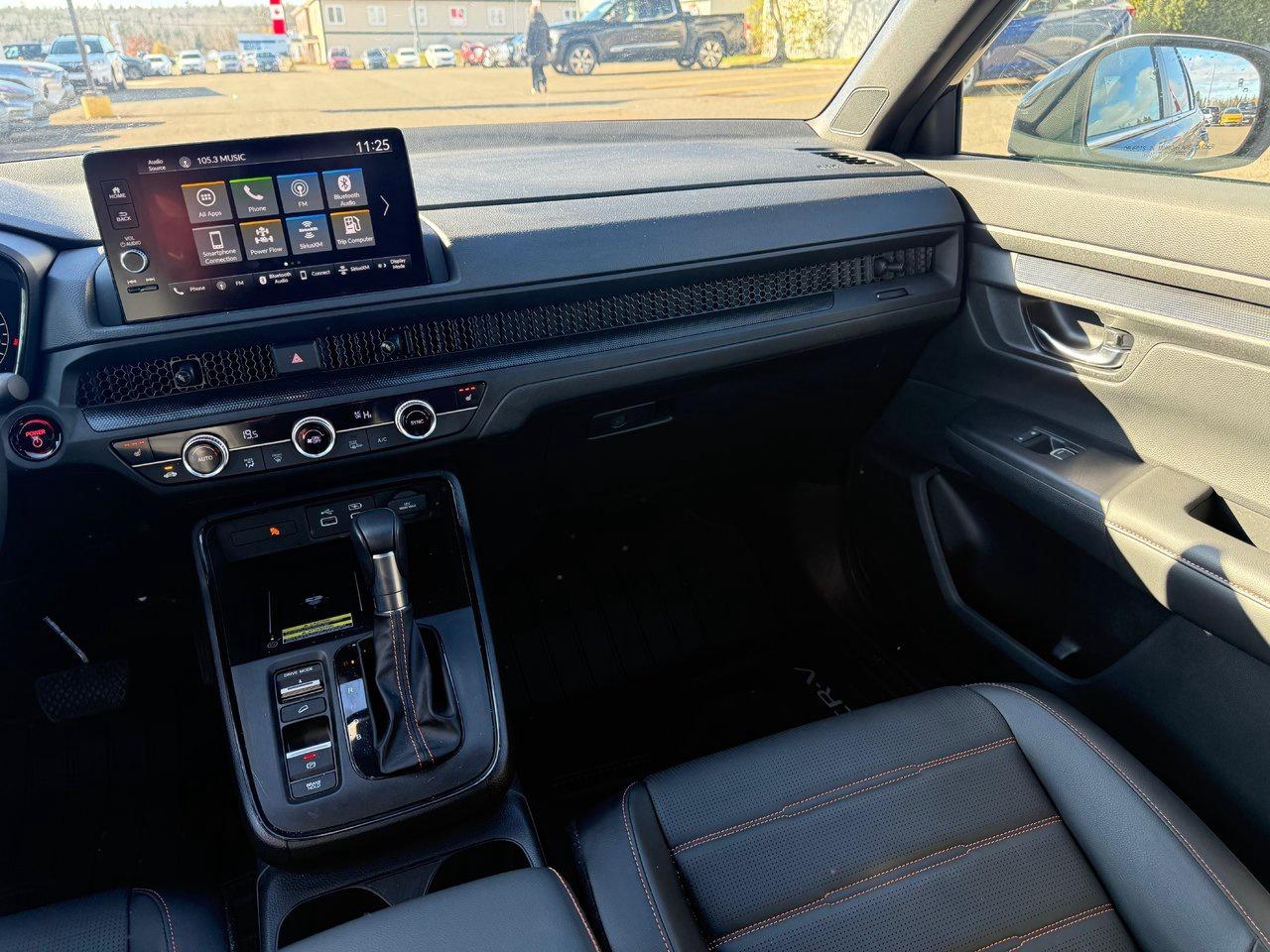 2025 Honda CR-V Hybrid EX-L Photo