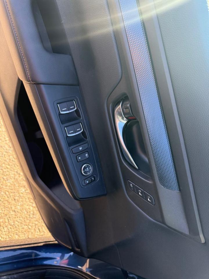 2025 Honda CR-V Hybrid EX-L Photo