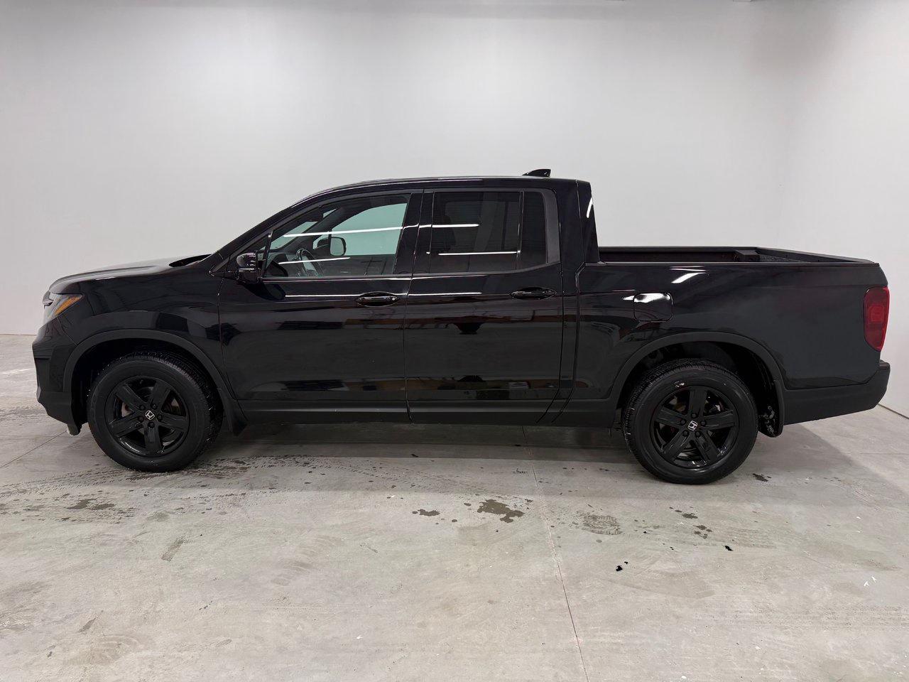 2022 Honda Ridgeline Black Edition Photo