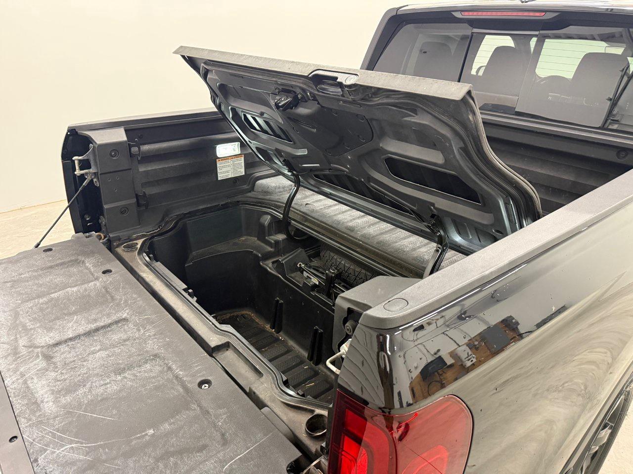 2022 Honda Ridgeline Black Edition Photo