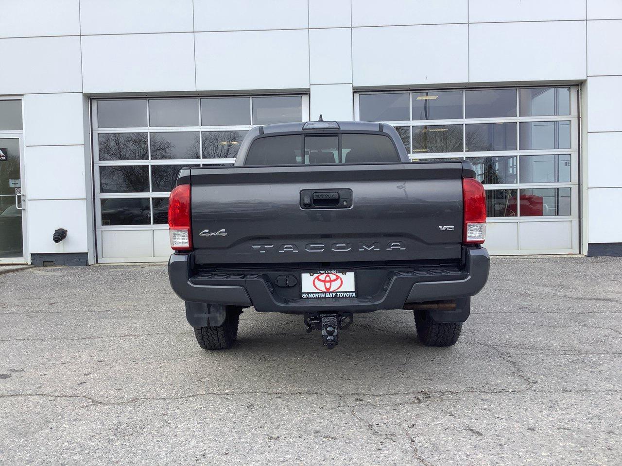 2016 Toyota Tacoma SR5 Photo