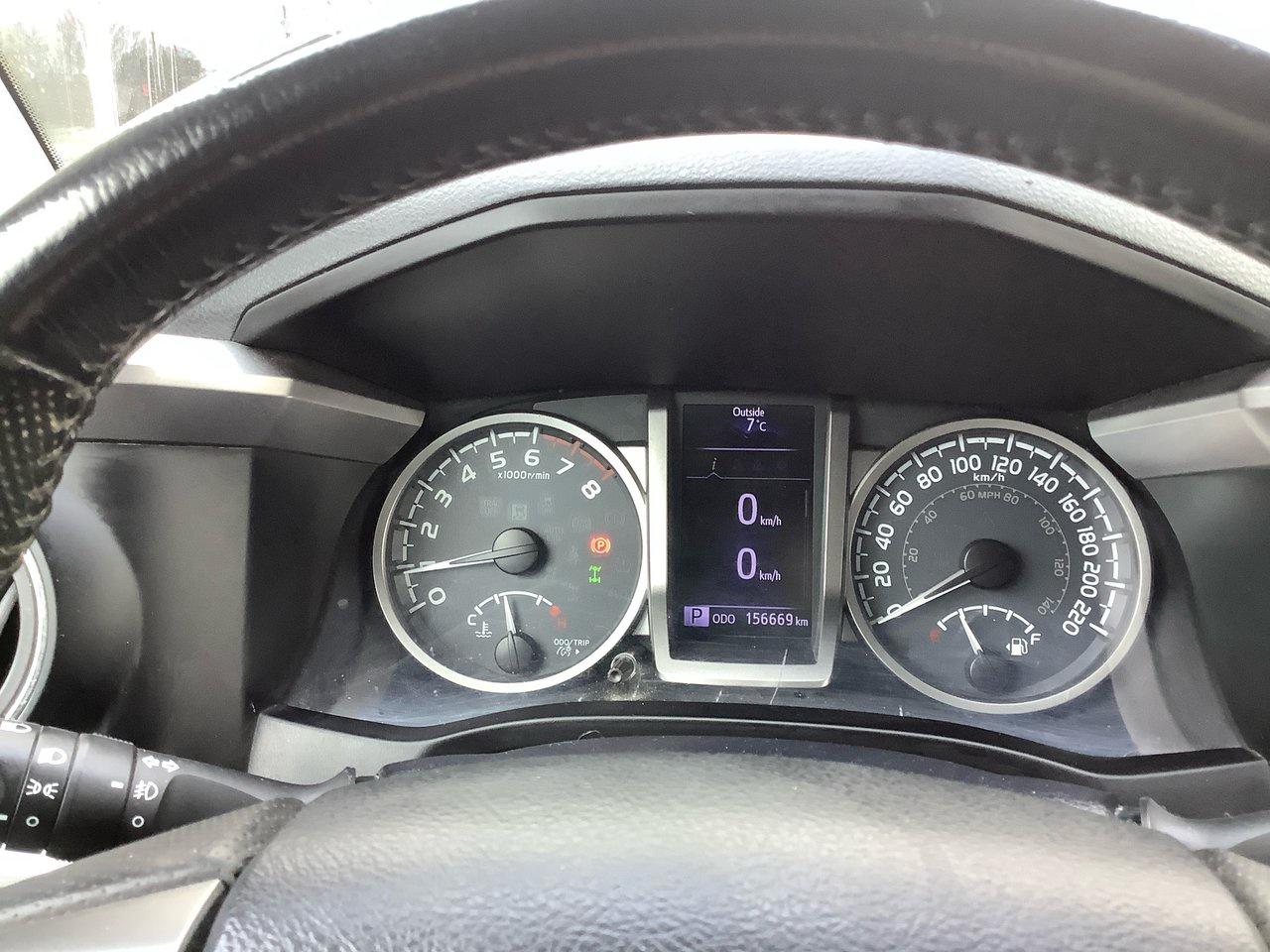 2016 Toyota Tacoma SR5 Photo