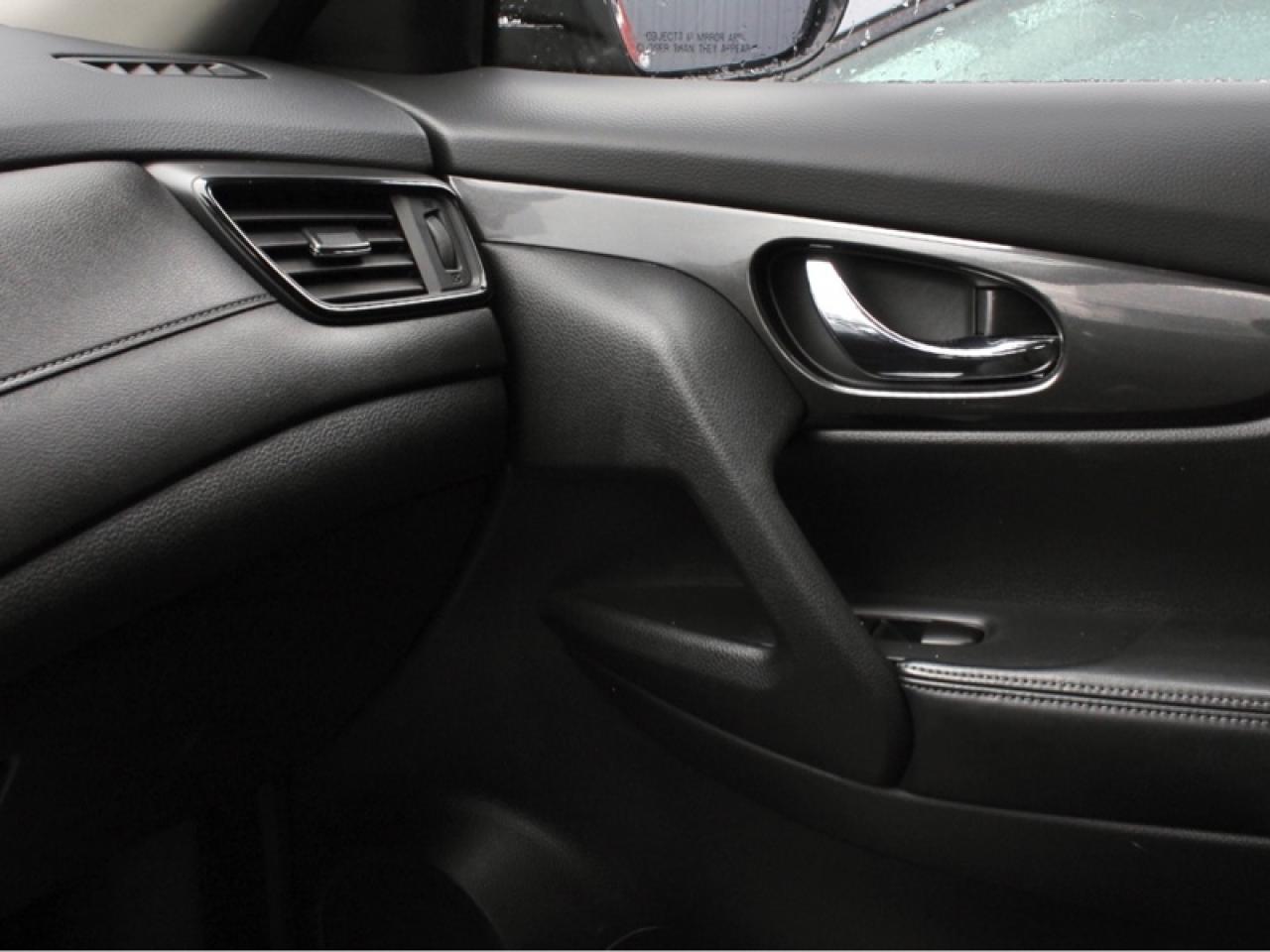 2020 Nissan Rogue FWD S  - Heated Seats Photo