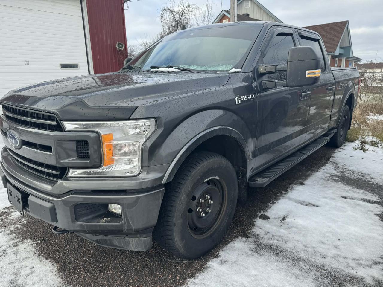 2019 Ford F-150 XLT Photo0