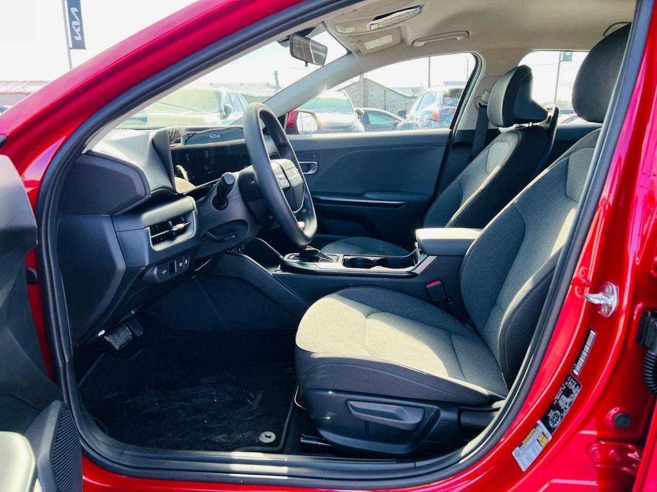 2025 Kia K4 LX Photo