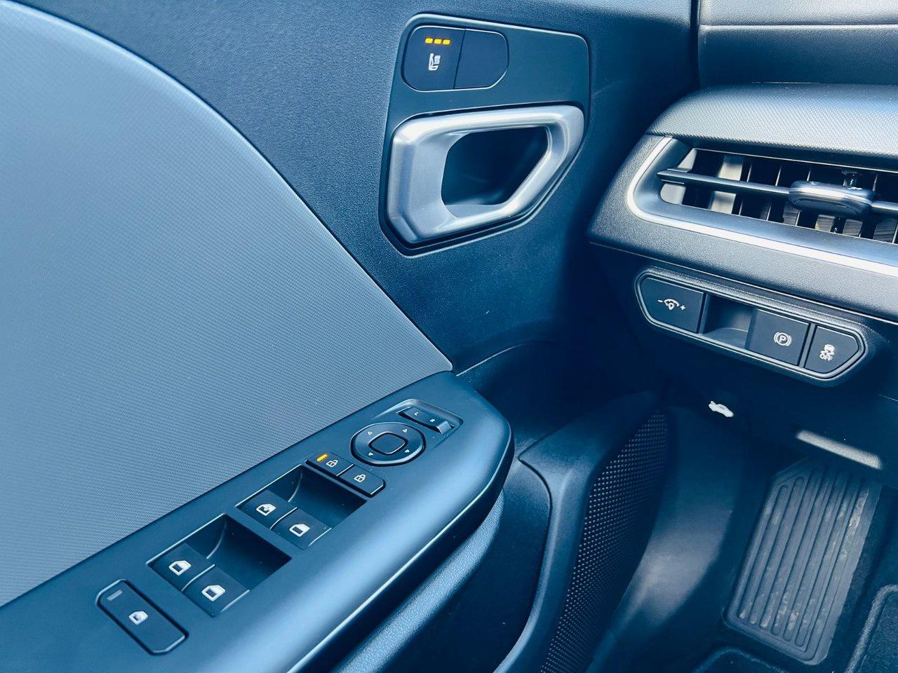 2025 Kia K4 LX Photo