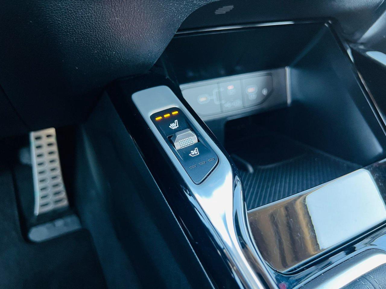 2025 Kia Sorento X-Line Limited Photo