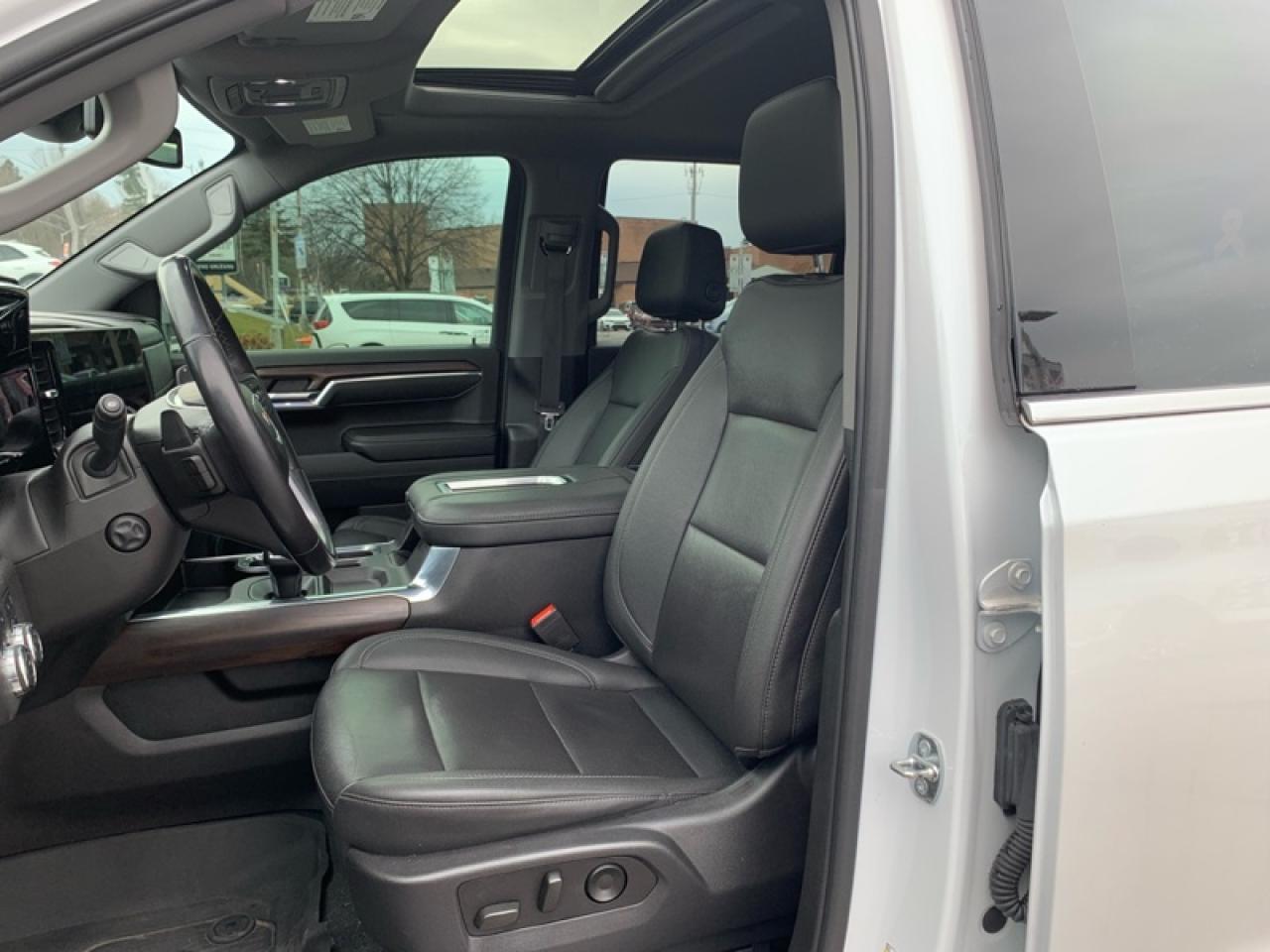 2022 GMC Sierra 1500 SLT  - Leather Seats -  Remote Start Photo