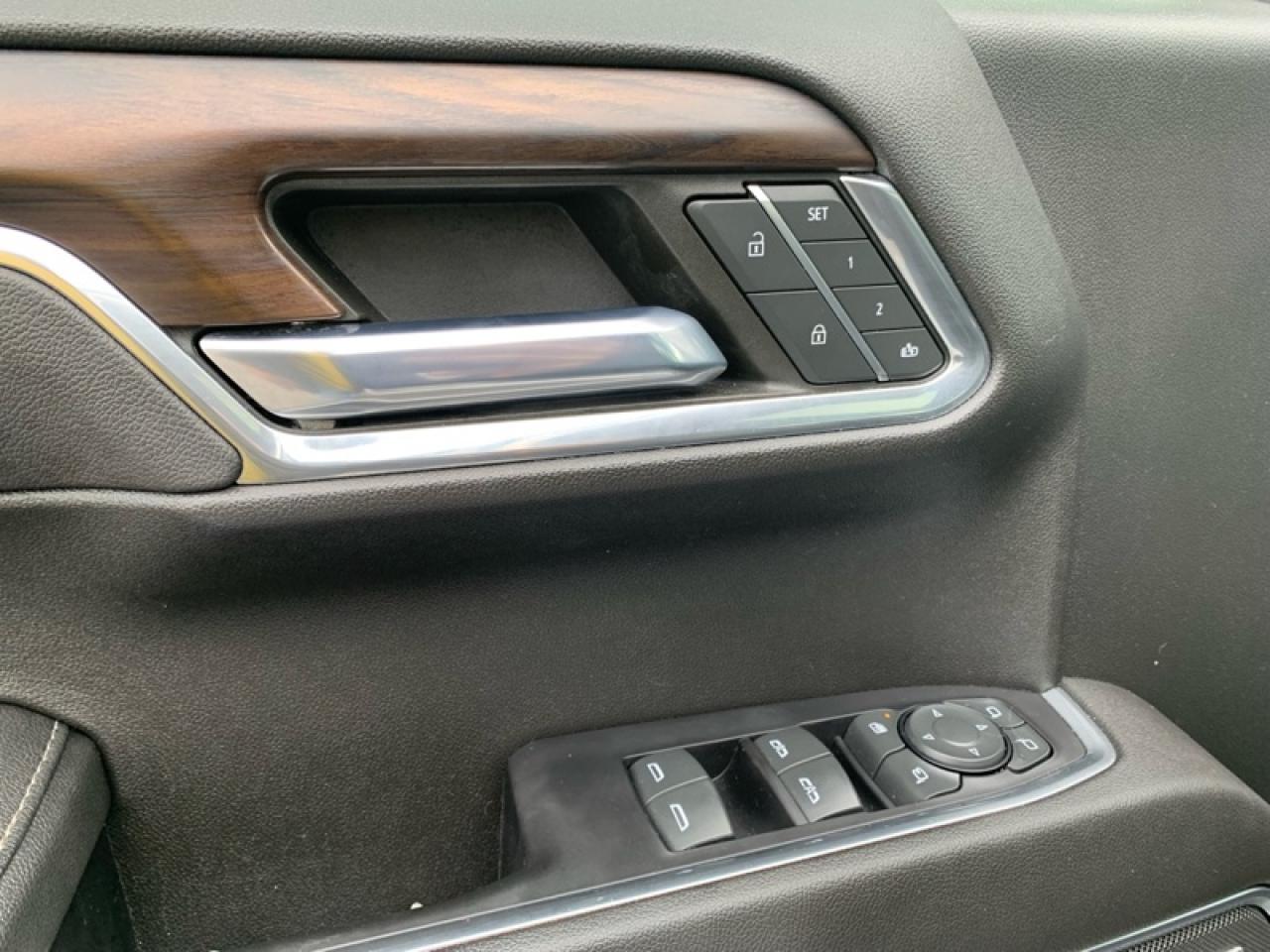 2022 GMC Sierra 1500 SLT  - Leather Seats -  Remote Start Photo