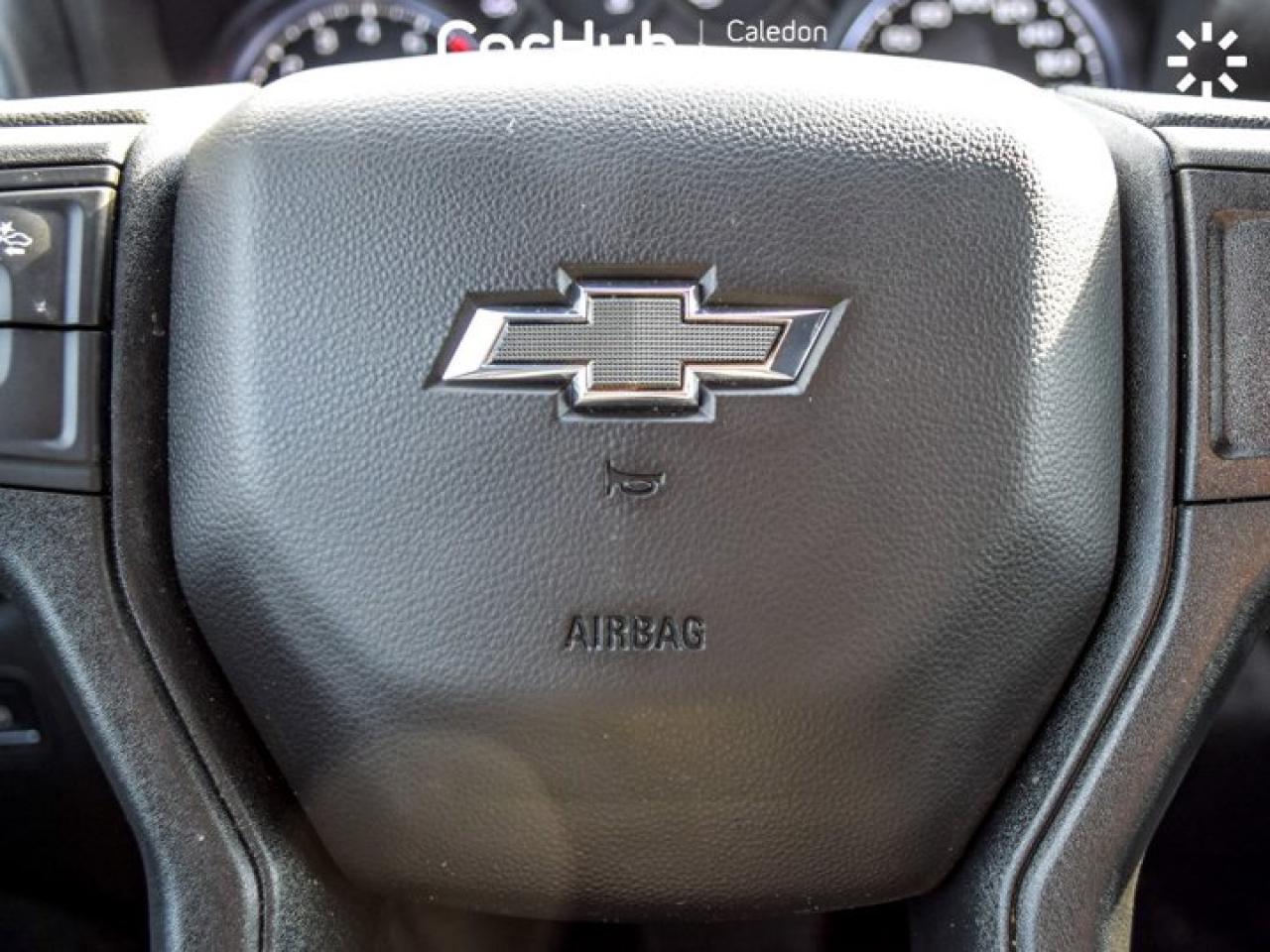 2024 Chevrolet Silverado 1500 Custom Trail Boss Z71 4WD Crew Cab 147" 6 Passenger Multifunction Tailgate Photo