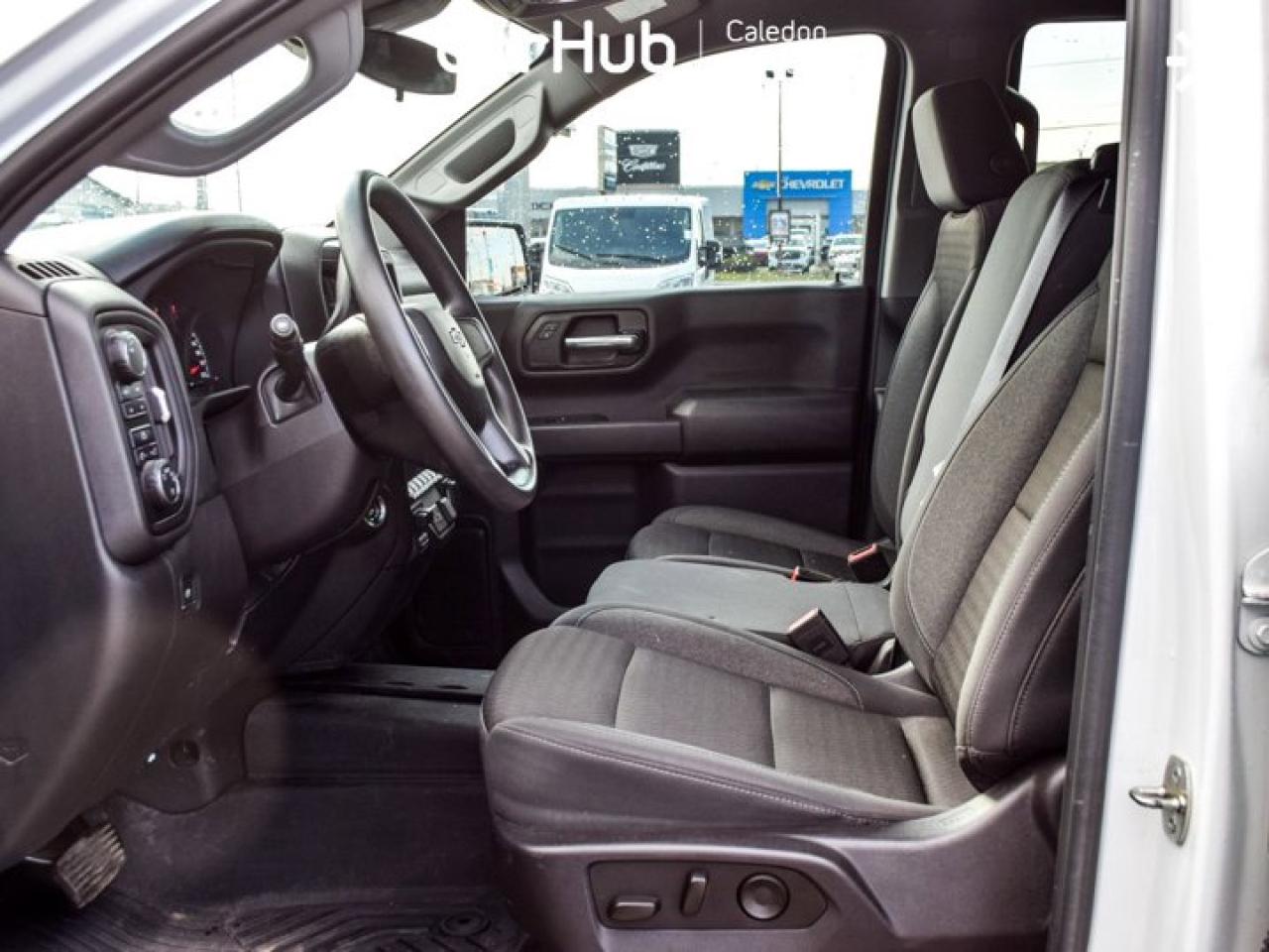 2024 Chevrolet Silverado 1500 Custom Trail Boss Z71 4WD Crew Cab 147" 6 Passenger Multifunction Tailgate Photo