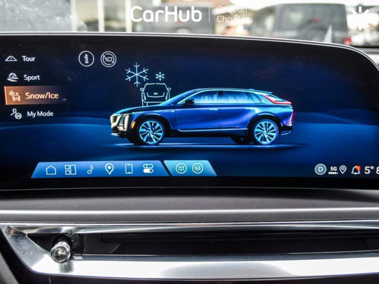 2024 Cadillac LYRIQ Tech Photo