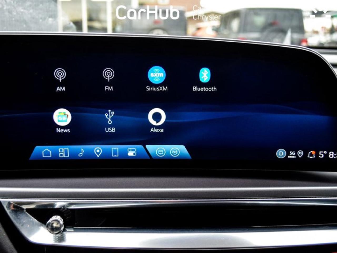 2024 Cadillac LYRIQ Tech Photo