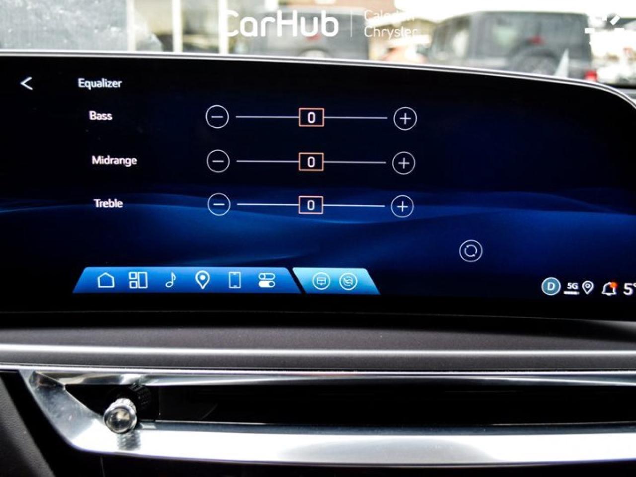 2024 Cadillac LYRIQ Tech Photo