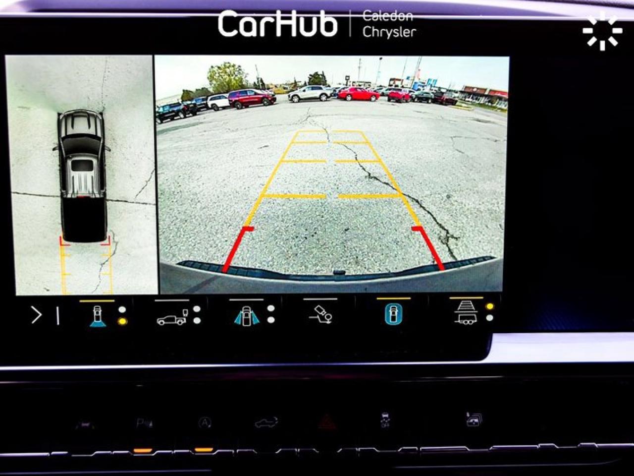 2023 Chevrolet Silverado 1500 RST 4WD Crew Cab 157" 6.2L Leather 13.4"Display Lane Assist Photo