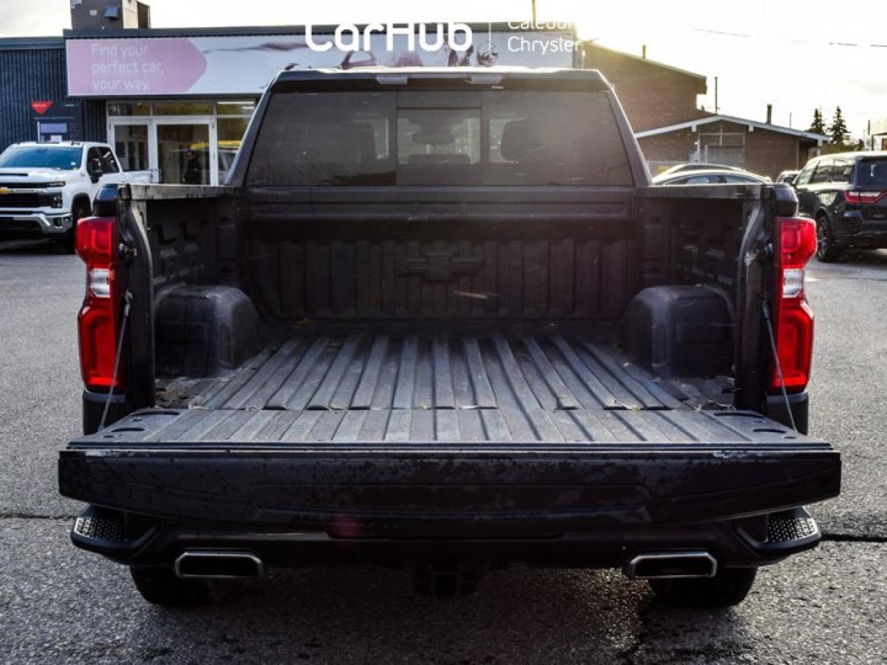 2023 Chevrolet Silverado 1500 RST 4WD Crew Cab 157" 6.2L Leather 13.4"Display Lane Assist Photo