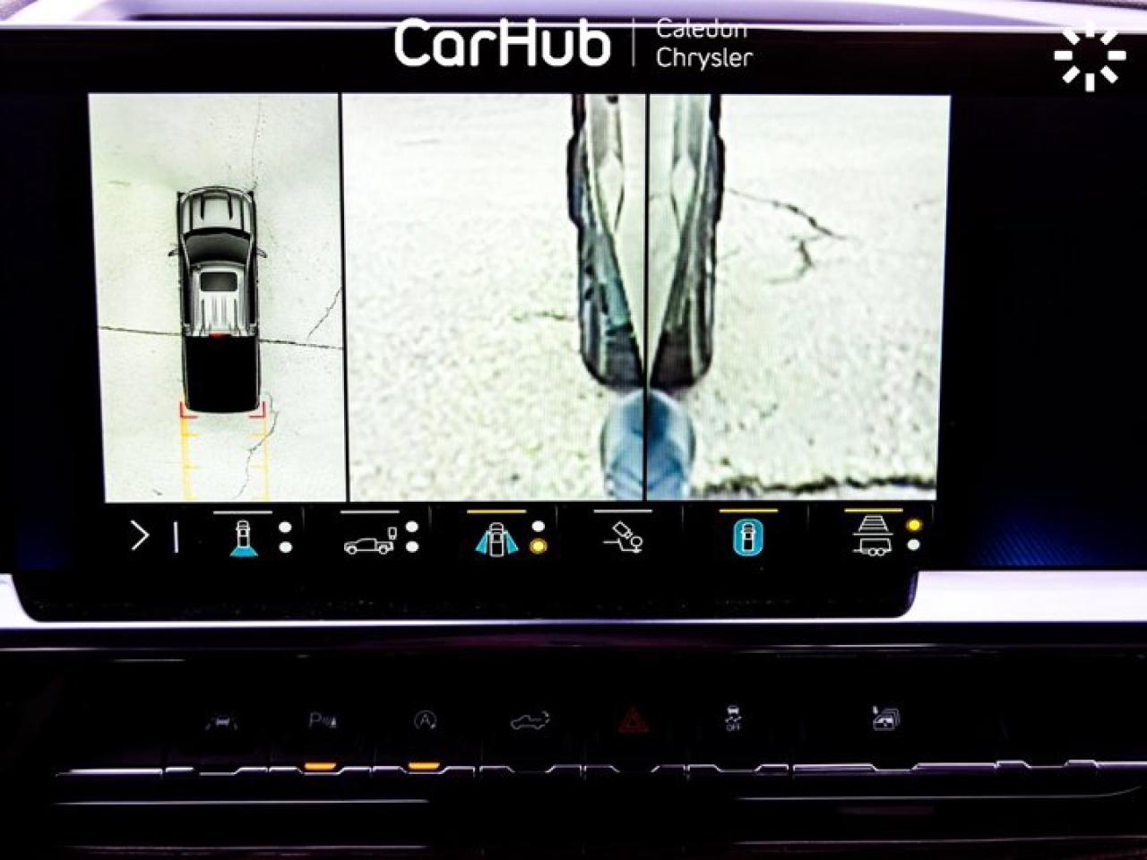 2023 Chevrolet Silverado 1500 RST 4WD Crew Cab 157" 6.2L Leather 13.4"Display Lane Assist Photo