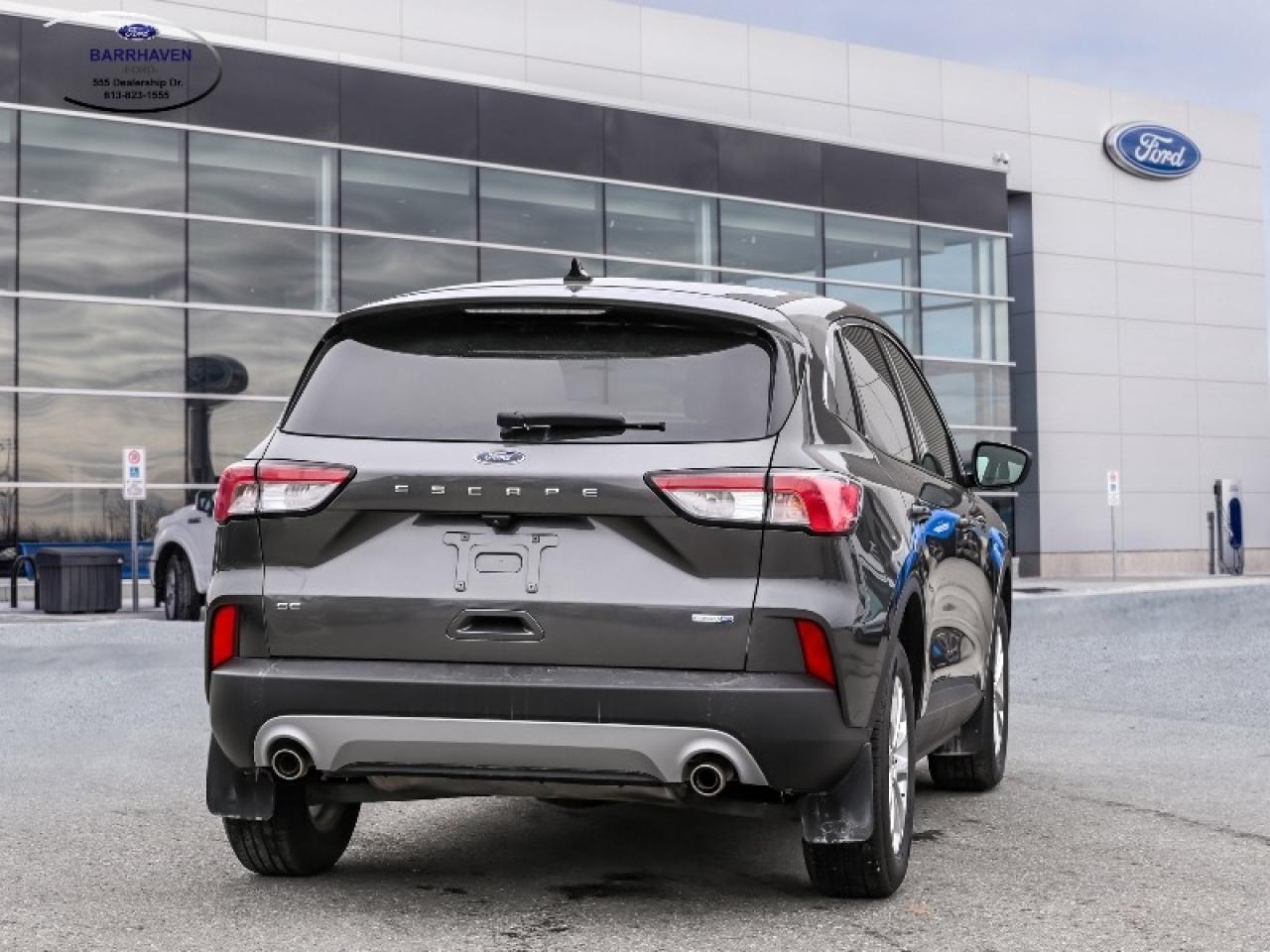 2020 Ford Escape SE Photo3