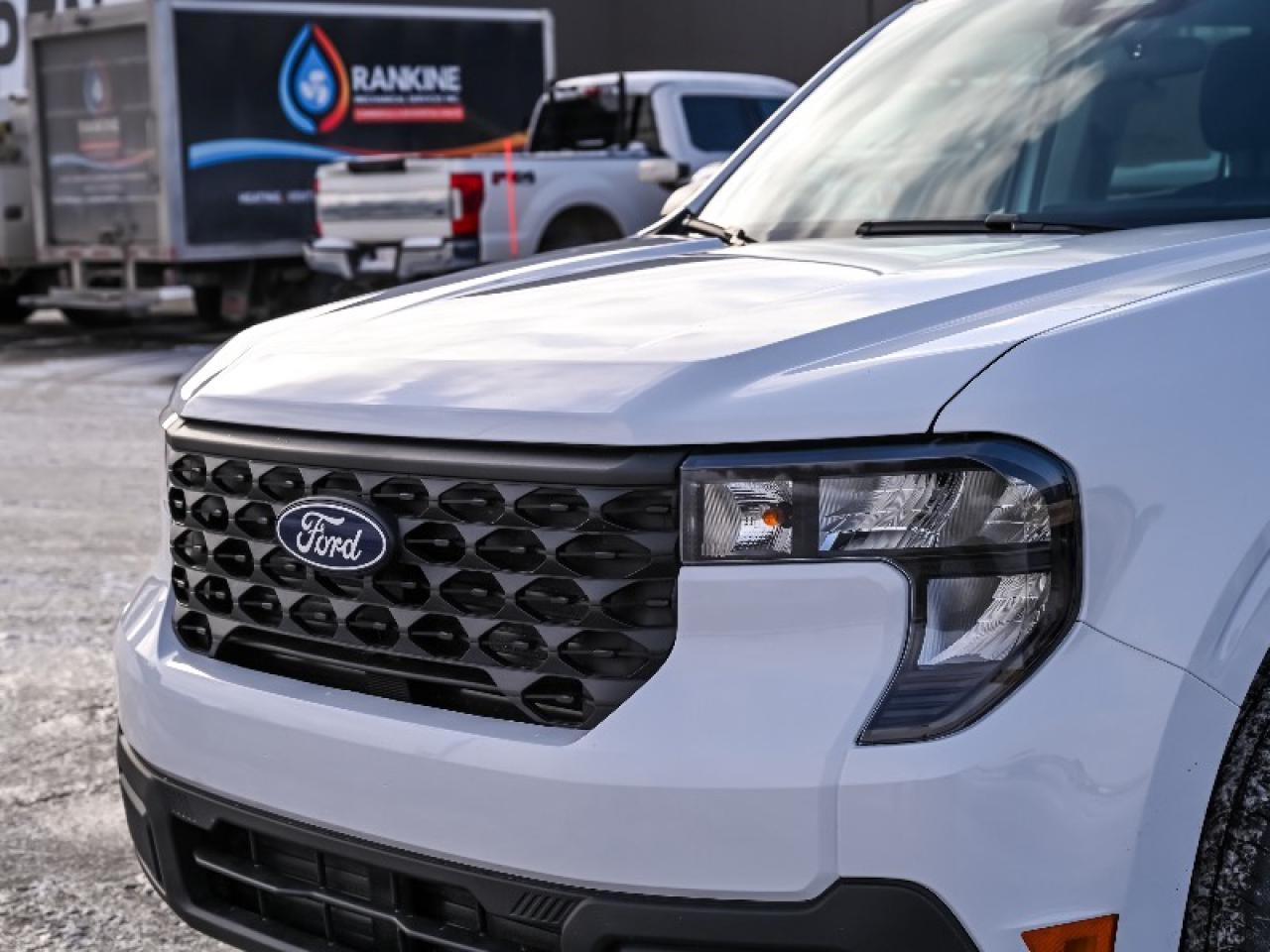 2026 Ford Maverick XL Photo