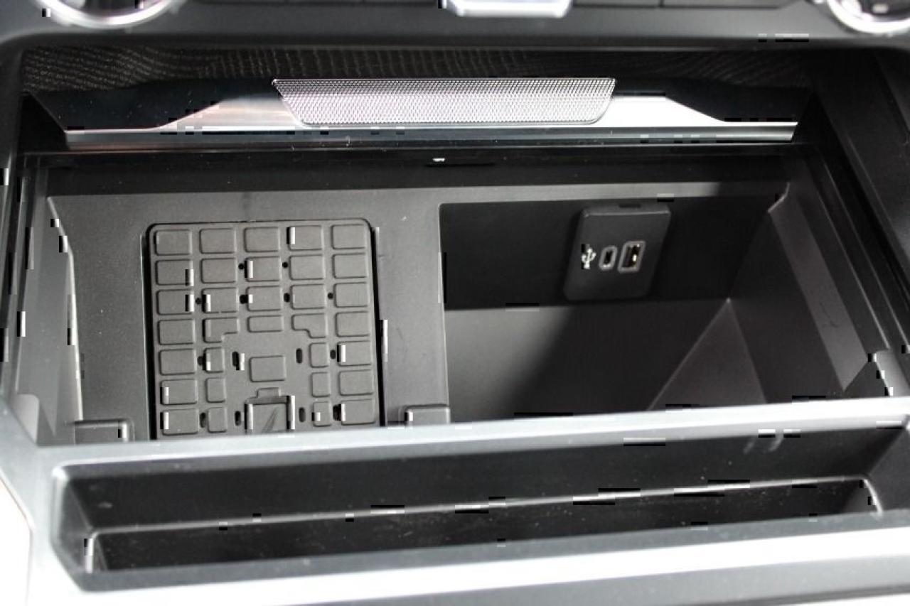 2024 Ford Super Duty F-350 Platinum Photo