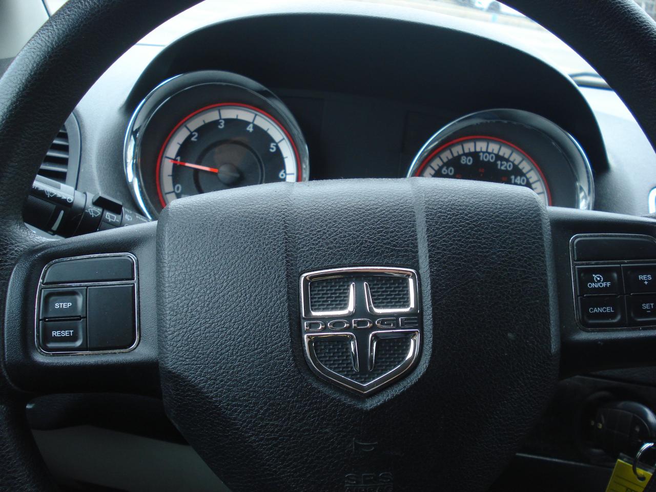 2014 Dodge Grand Caravan 4dr Wgn SXT Photo