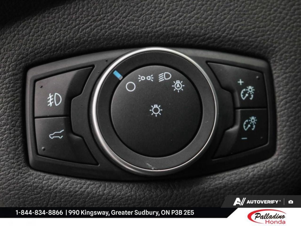 2018 Ford Escape SEL Photo