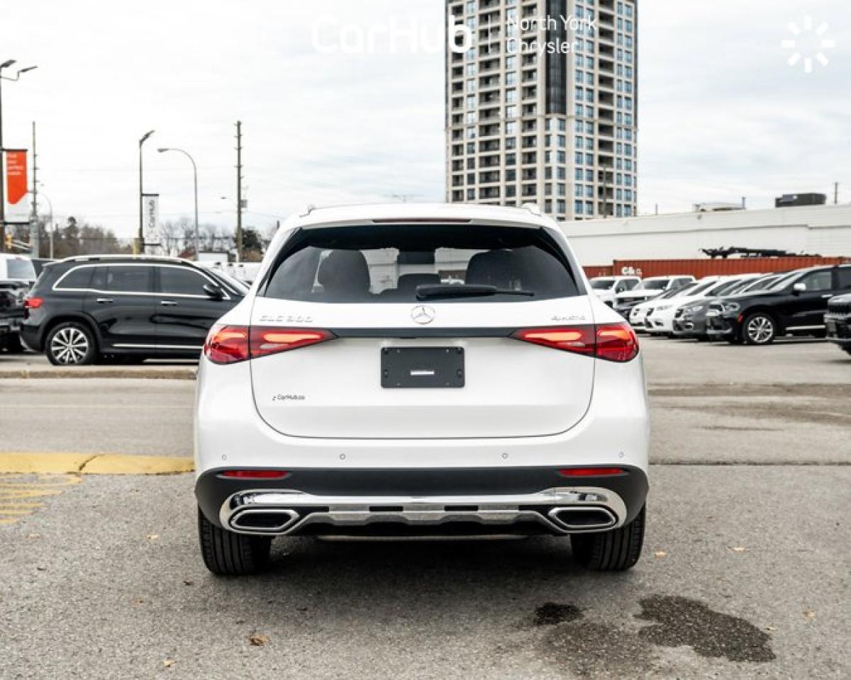 2024 Mercedes-Benz GLC 300 Panoroof Navigation 360 Camera Blind Spot Brake Assist Photo