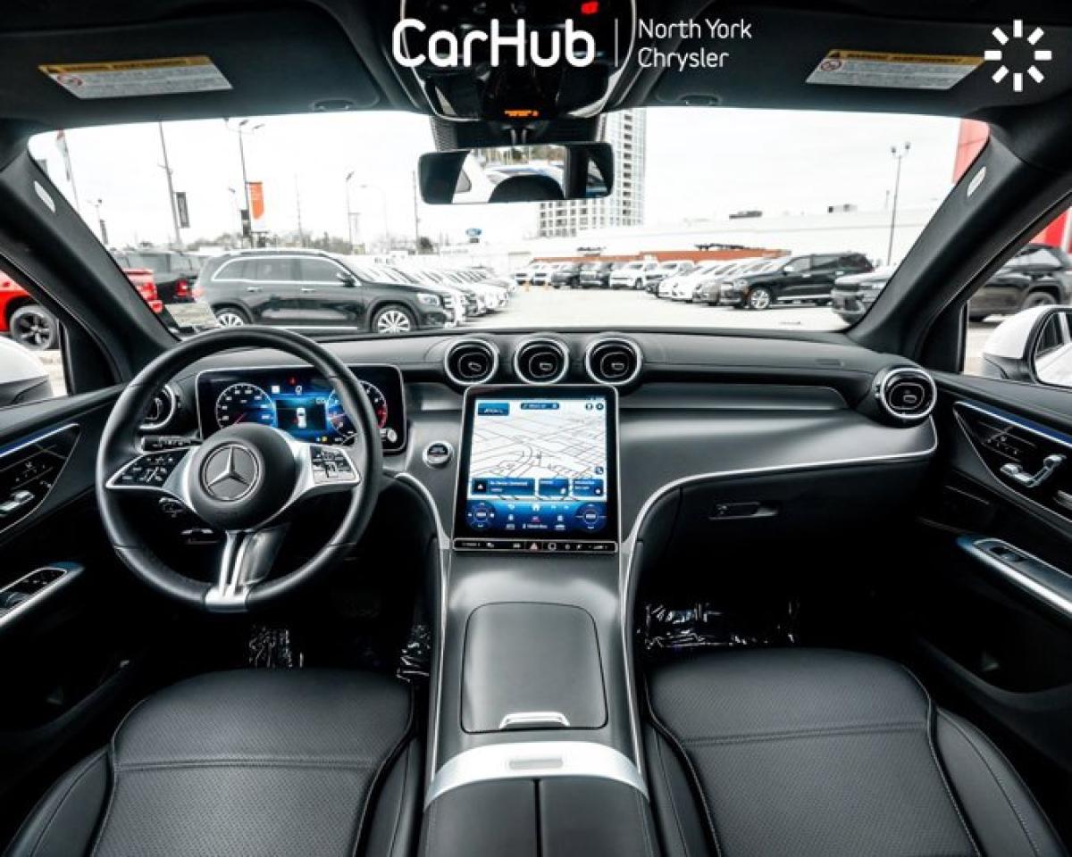 2024 Mercedes-Benz GLC 300 Panoroof Navigation 360 Camera Blind Spot Brake Assist Photo