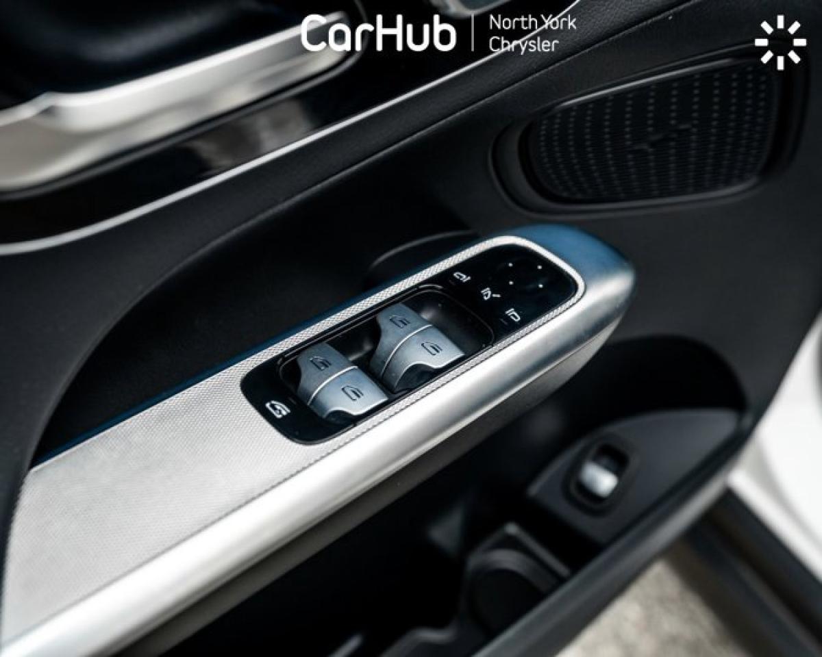 2024 Mercedes-Benz GLC 300 Panoroof Navigation 360 Camera Blind Spot Brake Assist Photo