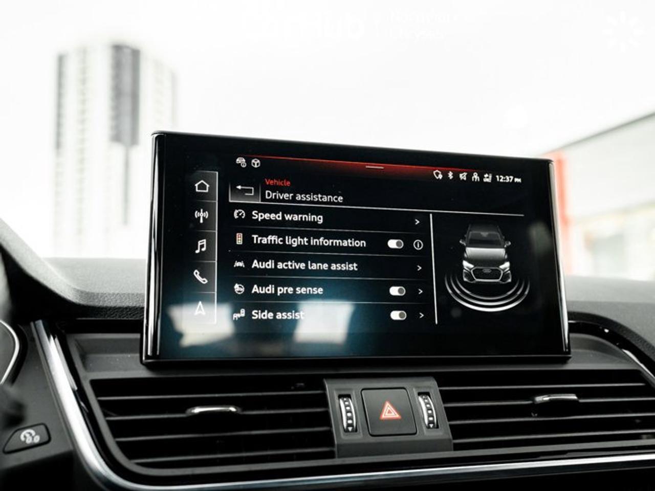 2022 Audi SQ5 Progressiv Panoroof Heated Seats 360 Cam Navi Heated Wheel Photo