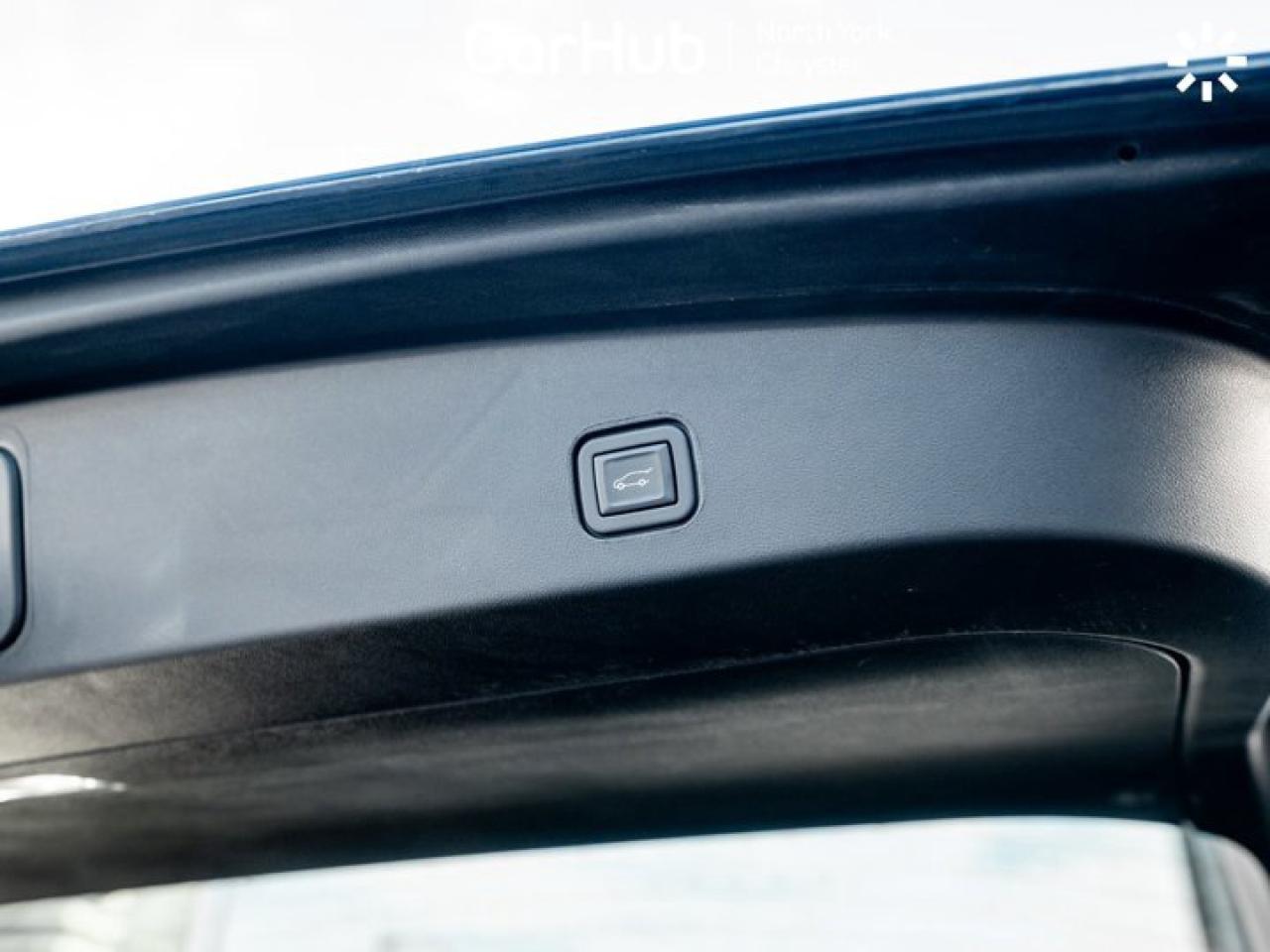 2024 Cadillac LYRIQ Tech Photo