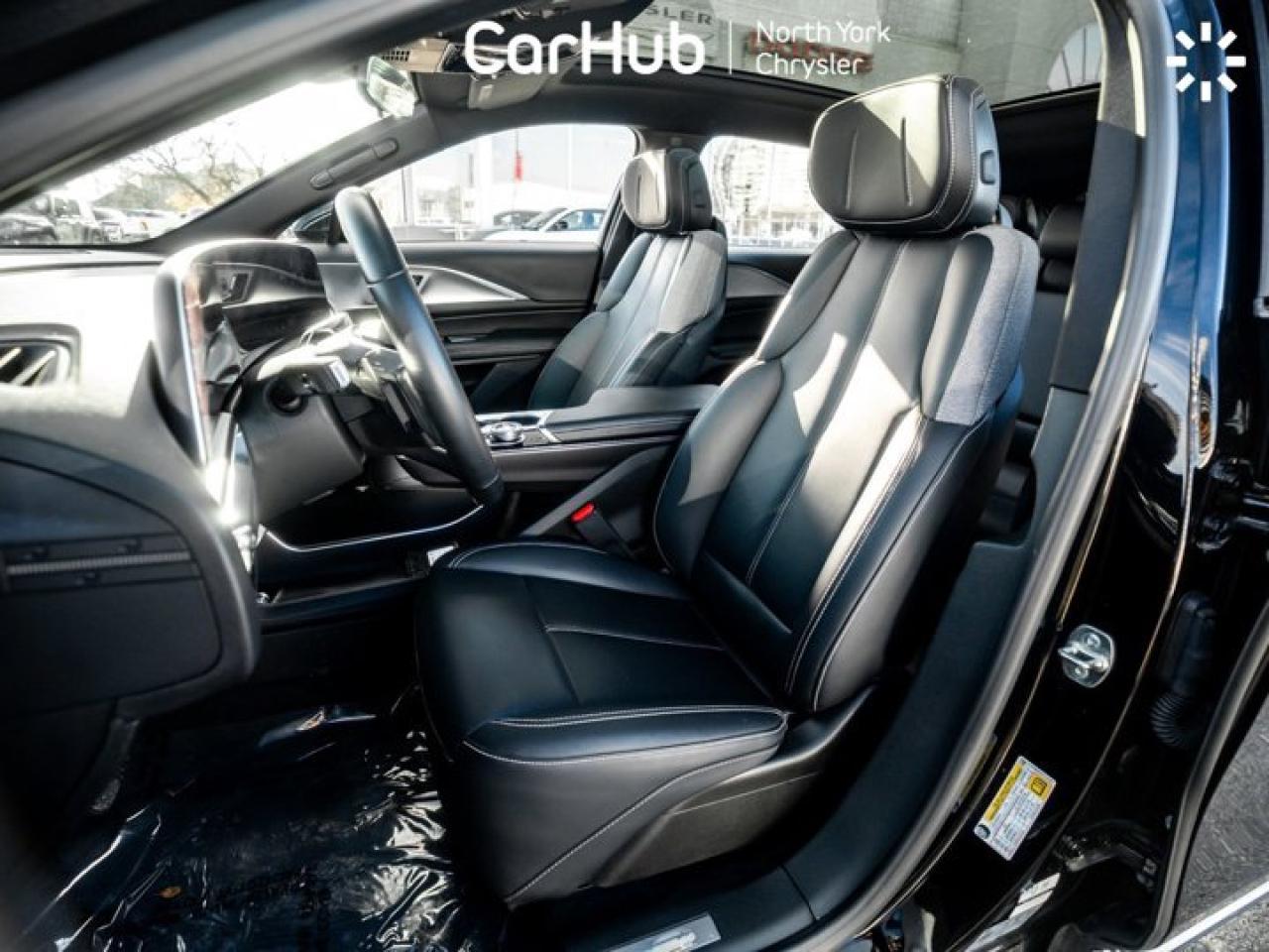 2024 Cadillac LYRIQ Tech Photo