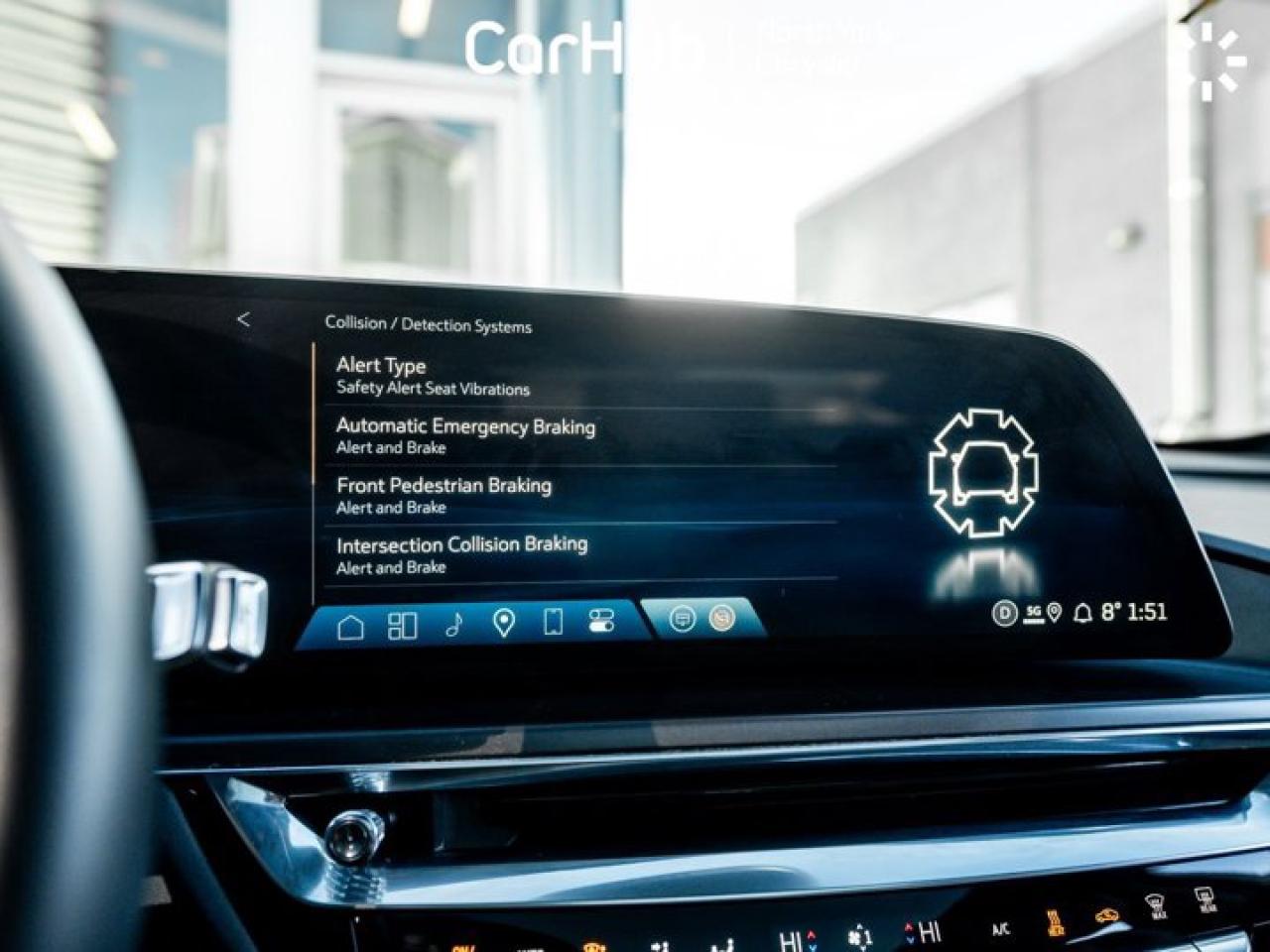 2024 Cadillac LYRIQ Tech Photo