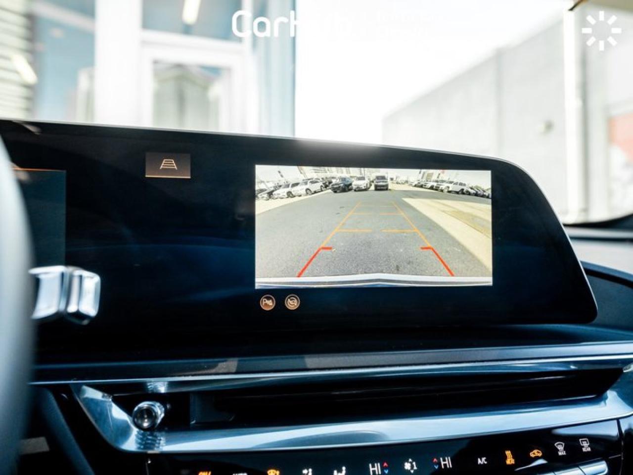 2024 Cadillac LYRIQ Tech Photo