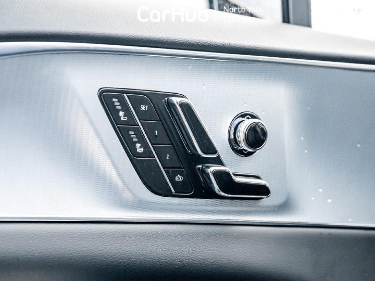 2024 Cadillac LYRIQ Tech Photo