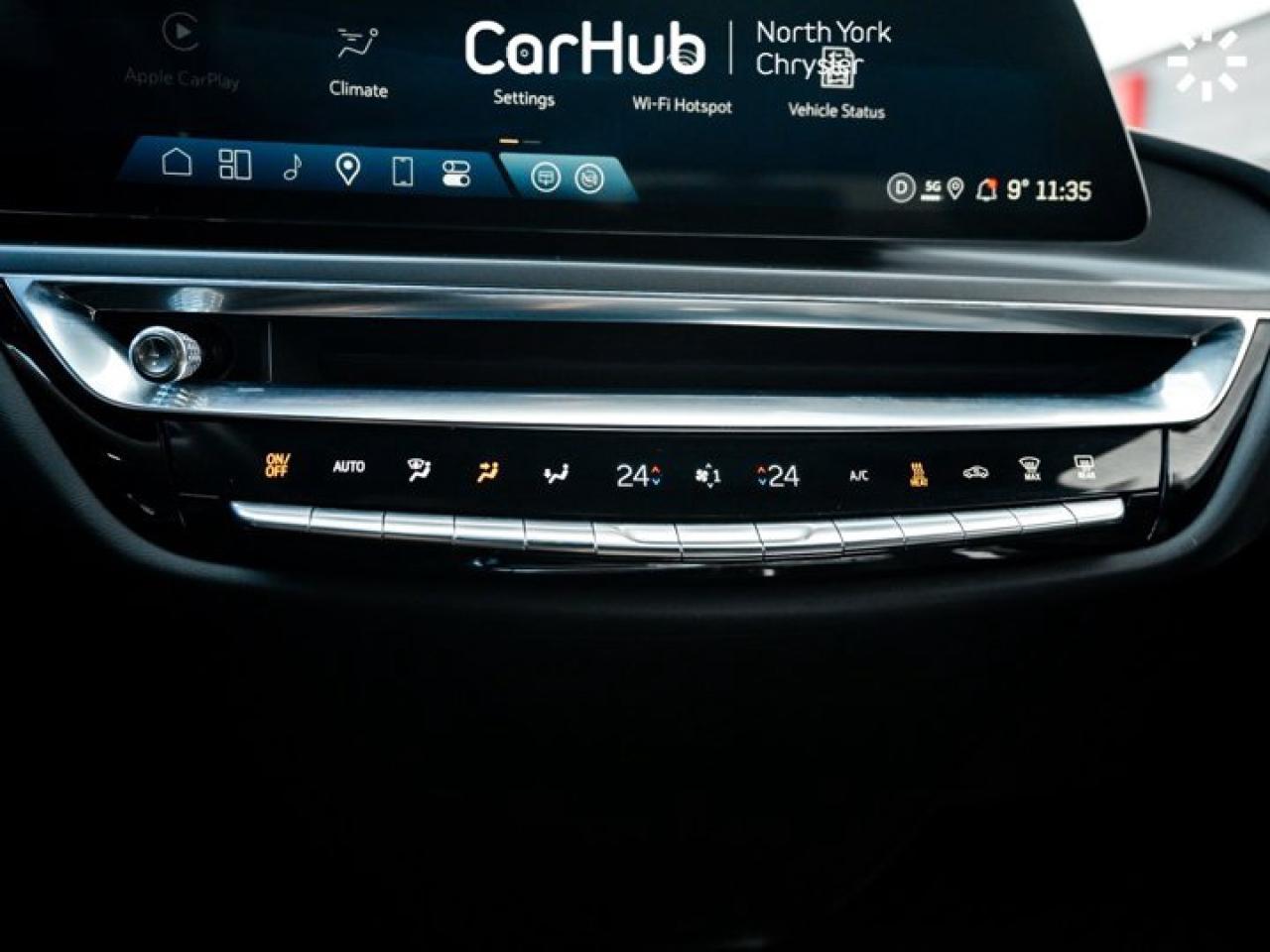 2024 Cadillac LYRIQ Tech Photo