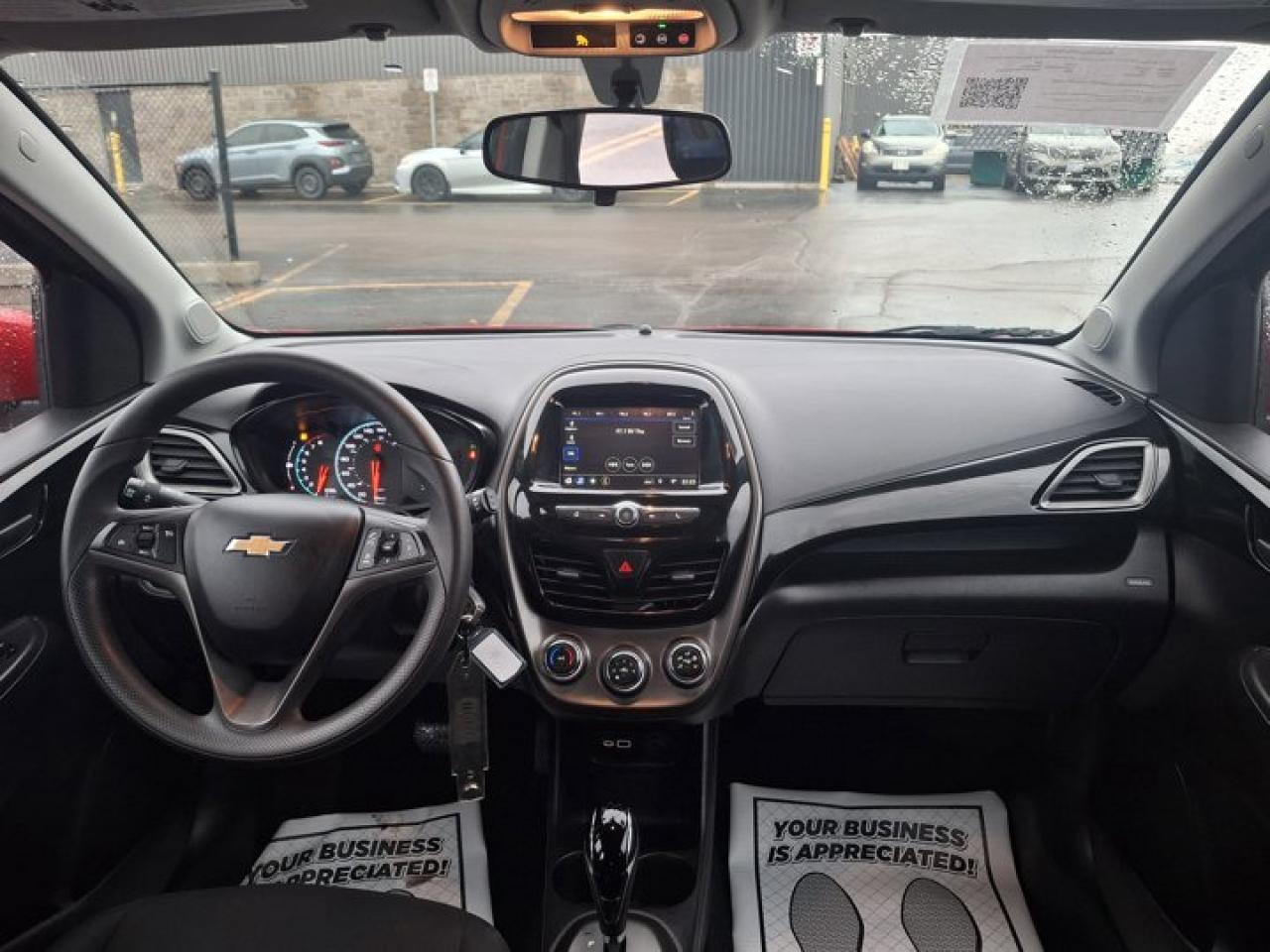 2022 Chevrolet Spark 1LT | CarPlay + Android | Rear Camera | Bluetooth | Alloy Wheels | and More ! Photo