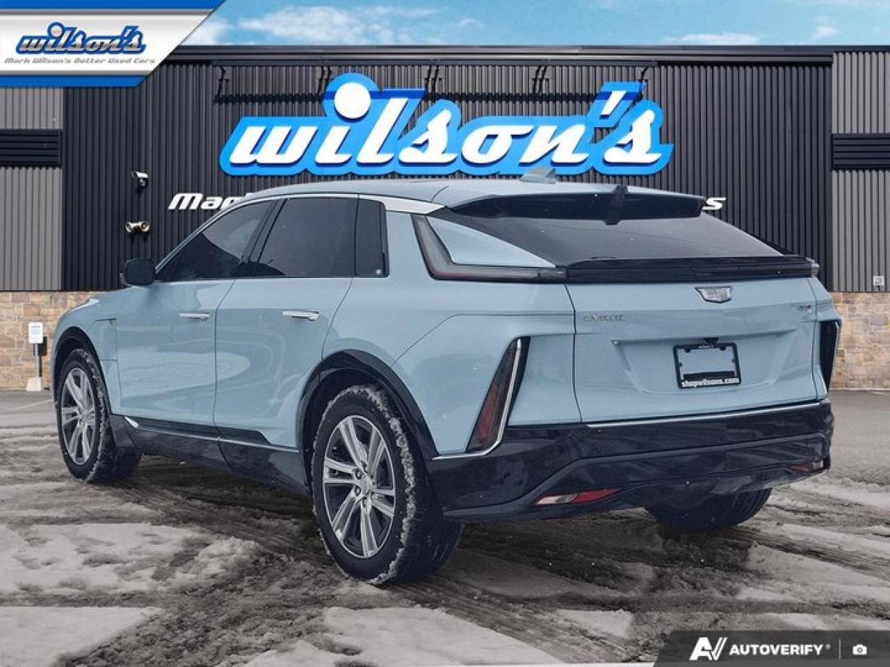 2024 Cadillac LYRIQ Tech Leather | Sunroof | Nav | Heated Seats | CarPlay + Android | Rear Camera | and More ! Photo